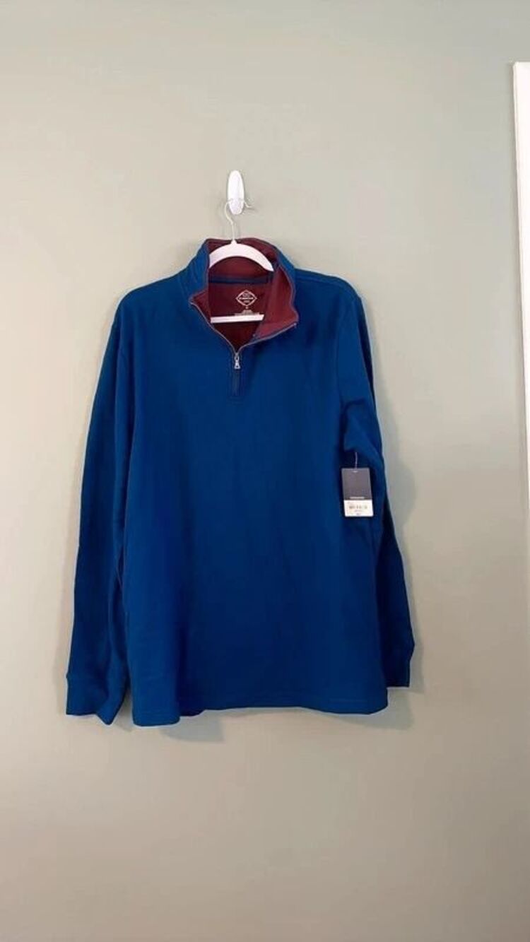St. John’s Bay men’s blue V-neck zip up pullover nwt